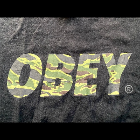 VINTAGE OBEY TSHIRT - Picture 3 of 4